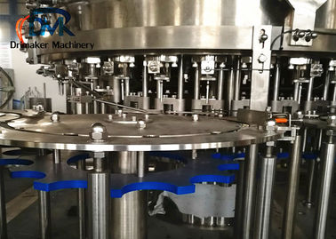 La machine d'embouteillage de soude de 15000 BPH/l'eau de scintillement a carbonaté la machine de remplissage de boissons