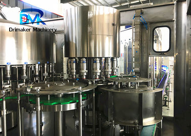 Remplissage de bouteilles automatique de rendement élevé et ligne d'embouteillage de capsulage de l'eau de machine